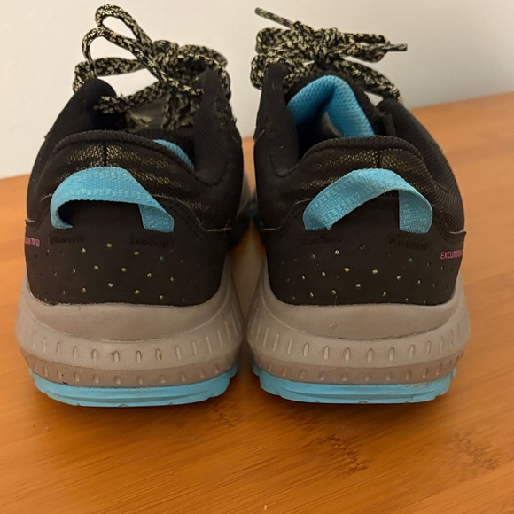 Saucony Black and Pink Athletic Shoes Women’s size 8 - Picture 4 of 10